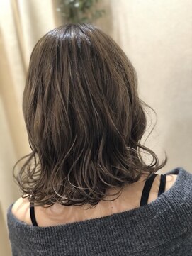 ラ ブーケ 大垣店(La Bouquet) グレージュ