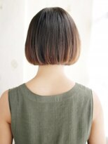 ヘアメイク ナル(hair make nalu)&nbsp;かきあげ前髪のワンカールボブスタイル