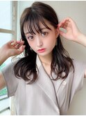 大人可愛い薄めバングふんわりカールショコラアッシュ小顔カット