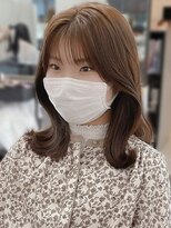 フォンズ(FONS)&nbsp;結んでも可愛いくびれヘア 顔まわりカットでもっと可愛くなる◎