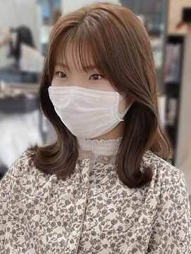 フォンズ(FONS) 結んでも可愛いくびれヘア 顔まわりカットでもっと可愛くなる◎