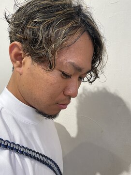 リサヘアーデザイン(RISA HAIR DESIGN) men'sハイライト