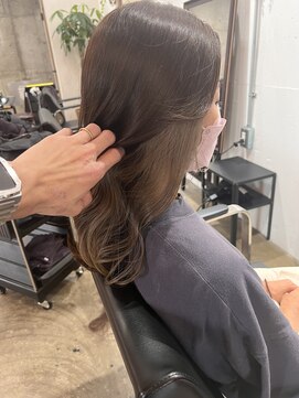 ヴィップルーム(viproom) マッシュショート/アッシュカラー/ツヤ髪スタイル/黒髪スタイル