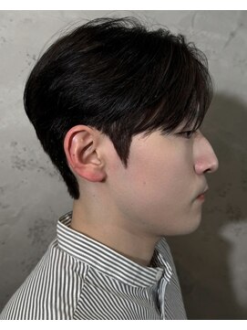 ノラ ヘアーサロン(NORA HAIR SALON) 韓国シースルーセンターパート