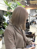 ウーフ(U-fu) ミルクティーベージュ/ボブ/ハイトーンボブ