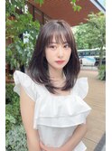 ダークグレージュカラー大人可愛いナチュラルくびれヘア20代30代
