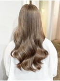 ミディアムヘア暗めカラーグランマッシュデザインカラー