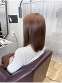 ライトブラウン
