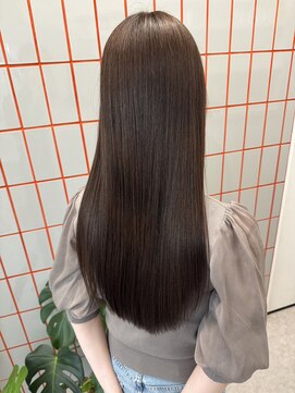 ペレ 栄 アネックス(PELE栄ANNEX) 韓国 くびれロング レイヤー ワンホンヘア 小顔前髪