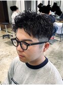 スパイキーツイストパーマ