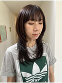 くびれが可愛いロングウルフ