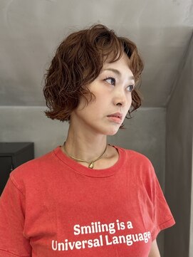 ニキータ(Nikiita) 〈ミニボブ/外国人風パーマ〉