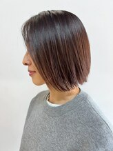 ナナナ パレナ 宝塚店(nanana parena)&nbsp;縮毛矯正でつくる艶ボブ｜大人女性のための美シルエット