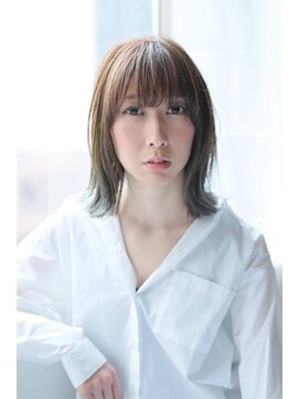 ソーホー ニューヨーク シズオカ(SOHO newyork SHIZUOKA) 愛され外ハネミディ