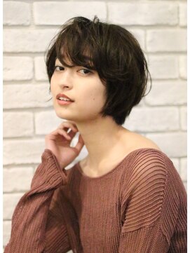 エテバイリリア(ete by LILIA.) ショートボブ