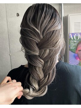 レディアル 大宮(REDEAL) 【REDEAL大宮】コンパクトバレイヤージュ［バレイヤージュ]