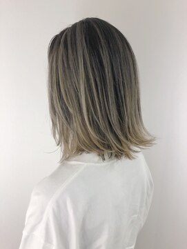 ジゼル(gisele) （稲毛）grey ash barayage