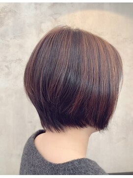 ヘアサロン リュッカ(Lycka) 【Ｌｙｃｋａ】　ハイライトカラー＆ショートボブ