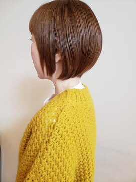 トップヘアー ガーデンヴィラ 安城(Garden Villa) 丸いシルエットのグラデーションボブ/ことりベージュ