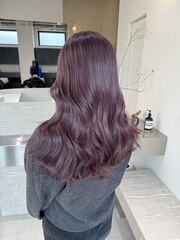 ラベンダーピンク韓国風くびれロングヘア透明感カラー
