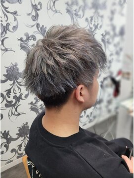 コアフールソレイユ(coiffeur SOLEIL) ダブルカラー　シルバー