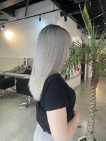 キング 高槻(K!ng)&nbsp;縮毛矯正髪質改善ハイライトレイヤーカット高槻美容室エクステ