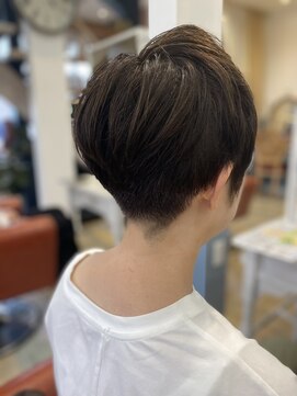 カザック(kazak) 刈り上げショート