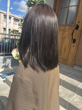 エンラナ(&Lana) うるツヤ暗めグレージュ