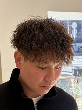 ツイストスパイラル／メンズパーマ/ツイスパ/縦落ちパーマ