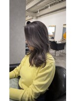 ジーレ(jiire)&nbsp;白髪を活かすバレイヤージュ