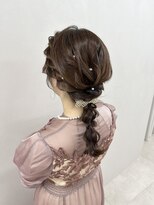 ソリン(Solin') サイドツイスト編みおろし