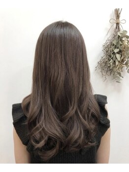 コミュニヘア(communi Hair)の写真/ヒアルロン酸・コラーゲン・オーガニックオイル配合☆ダメージを最小限に抑えたパーマでお手入れも楽々♪