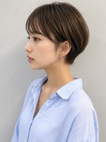 サーカス バイ ビュートリアム 青山(CIRCUS by BEAUTRIUM)&nbsp;辺見えみり　大人可愛い　前髪長め　ショート　ショートヘア