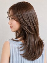 サーカス バイ ビュートリアム 青山(CIRCUS by BEAUTRIUM)&nbsp;30代40代 大人女性 上品レイヤーカット 顔周り ふんわり毛流れ