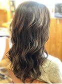 オリーブアッシュ×大人かわいいセミウェットナチュラルウェーブ