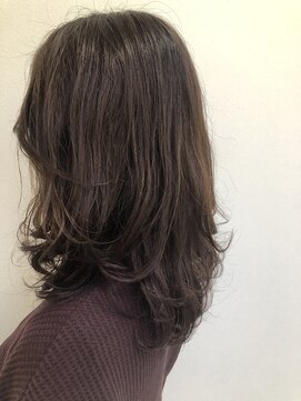 シェル 吉祥寺(shell) 大人かわいい_セミレイヤー