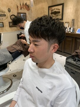 ルドローブラントオオサカ(LUDLOW BLUNT Osaka) スパイラルパーマ