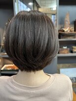 オト(oto) 明るめショートボブヘア