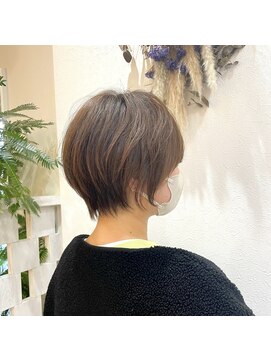 フゥカ 類家店(fuka) 八戸ナチュラル丸みショート20代30代40代50代