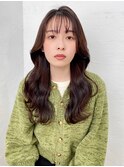 大人可愛い透明感シースルーバング韓国風パーマロング