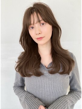 ユーフォリア 新宿通り(Euphoria) レイヤーロング美髪くびれワンカールシルキーグレージュ