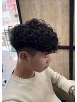 メンズギフト(men's GIFT)&nbsp;刈り上げツーブロックスペインカールメンズマッシュ