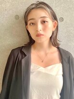 アッシュ 笹塚店(Ash)&nbsp;ミニウルフ/くすみブルー/イヤリングカラー/韓国ヘア[U24/笹塚]