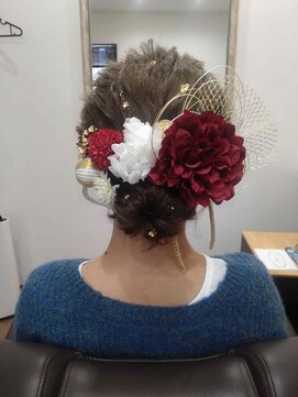 ユニ ヘアサロン イシグロ(yuni HAIRSALON ishiguro) ヘアセット(成人式)