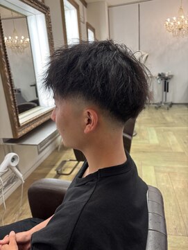 コワファースト 大分(COIFF1RST) ツイスパフェード