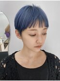 ショートヘア×ブルー
