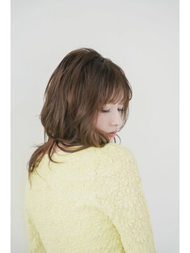 アンダーバーホワイト 鳳店(_WHITE) レイヤーカット