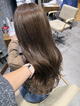 エッセ 大阪梅田茶屋町店(esse) 【梅田】似合わせカット&透明感カラー