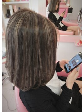 ラチャウ(La.Ciau) ハイライト＆ローライト＆ジュエルカラー