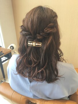 ヘア スパ ビューティー エールフォルム(HAIR SPA BEAUTY YELLFORME) ハーフアップ★